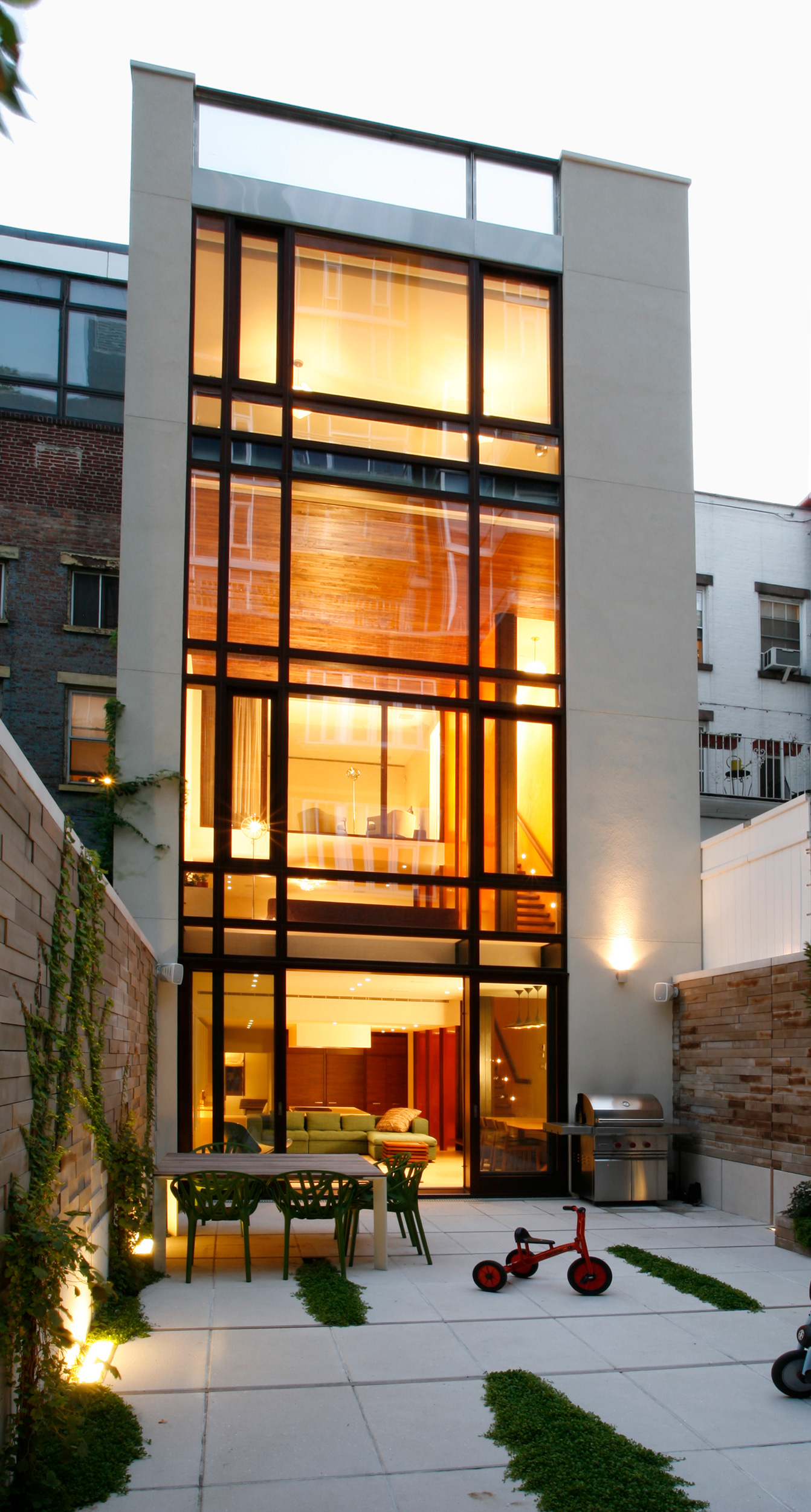 WG1-ChelseaTownhouse-ExteriorFacade3