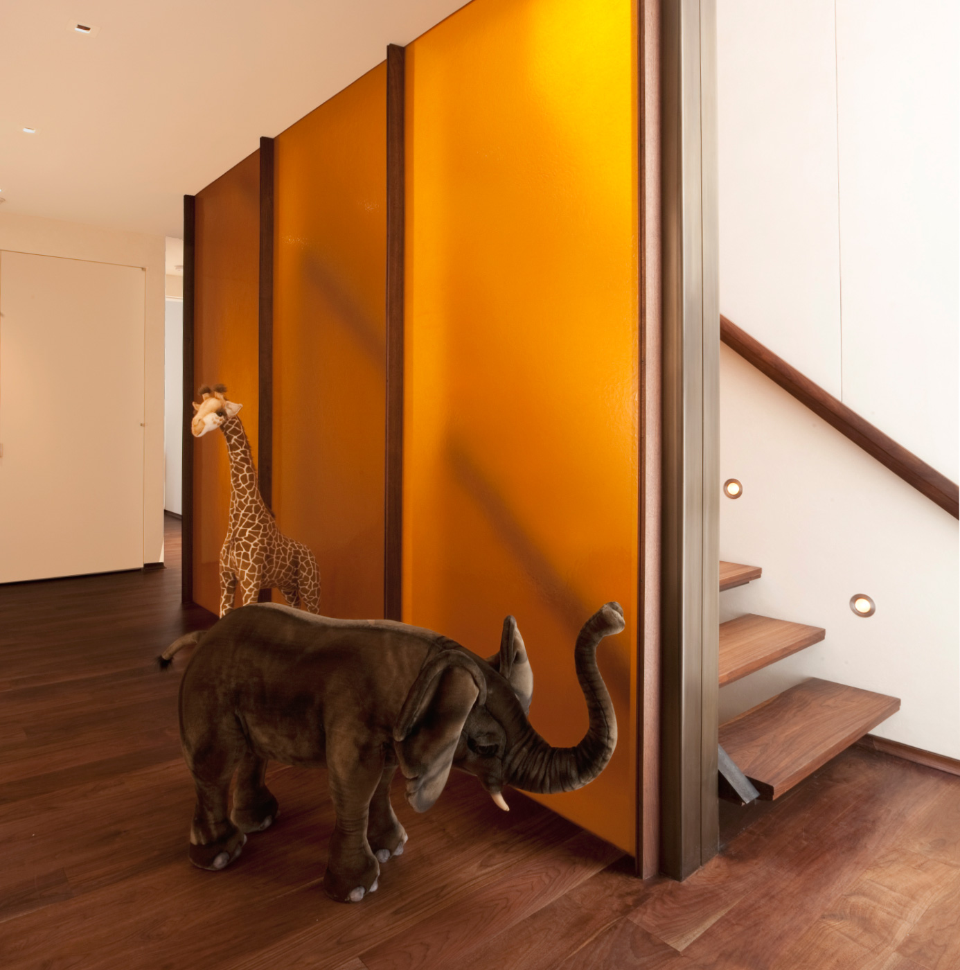 WG1-ChelseaTownhouse-KidsHall